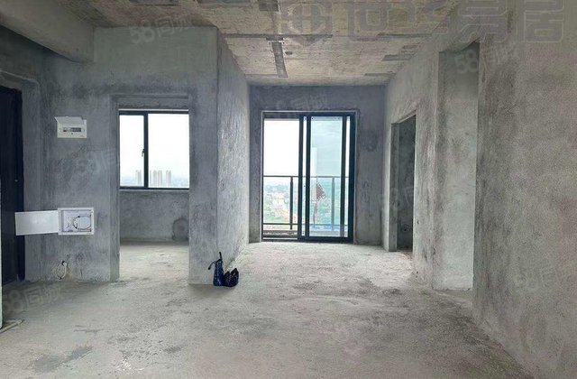 城投梓悦台4室2厅129.56㎡73.8万二手房图片