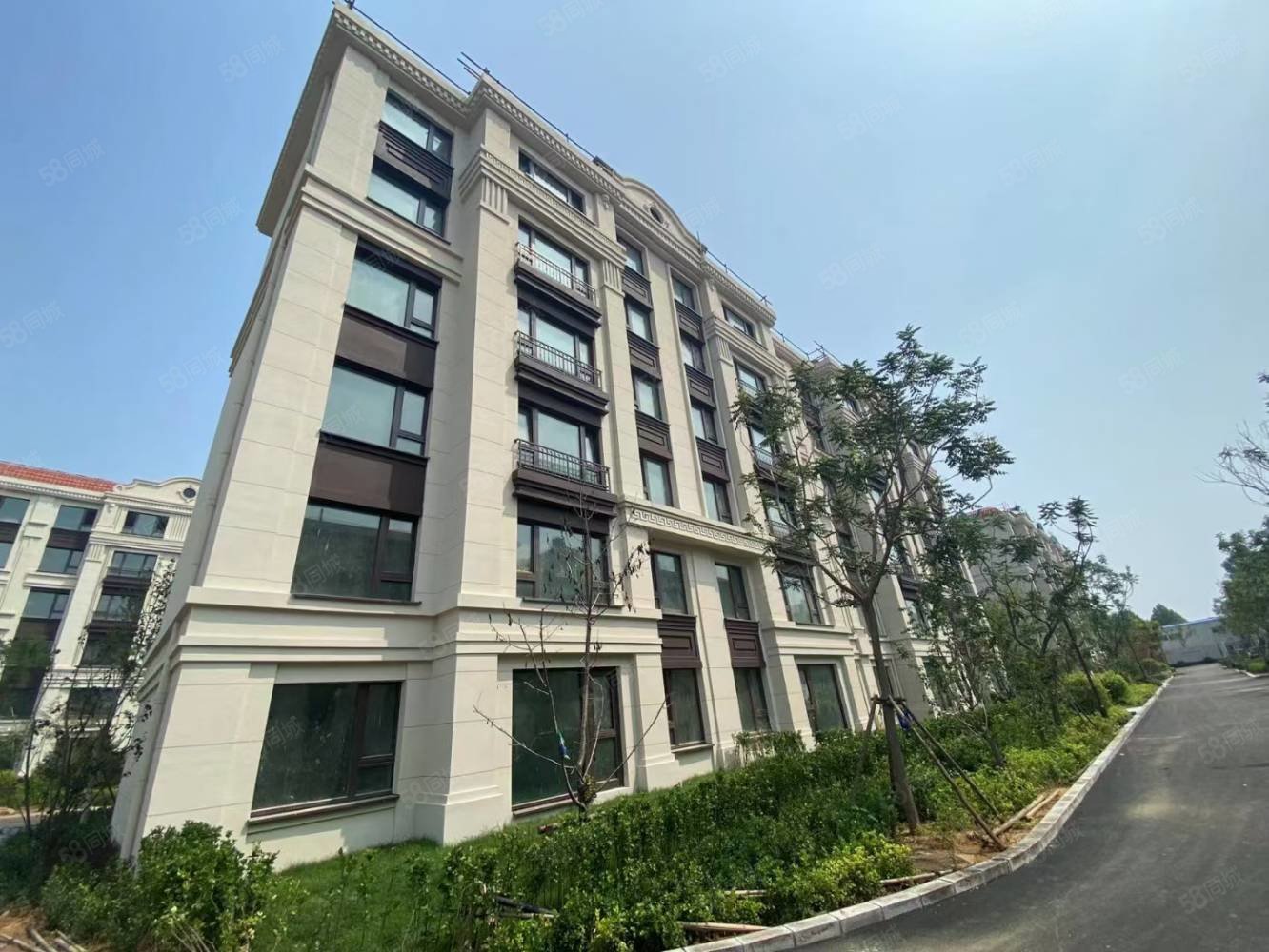 9万电话咨询新上推荐新房核心卖点北戴河金龙和玺二期住宅产品【产权