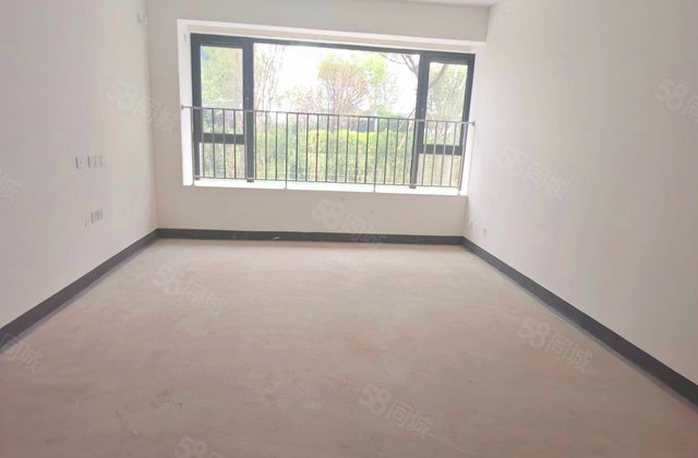 中国铁建西派江玥三期4室2厅133㎡120万二手房图片