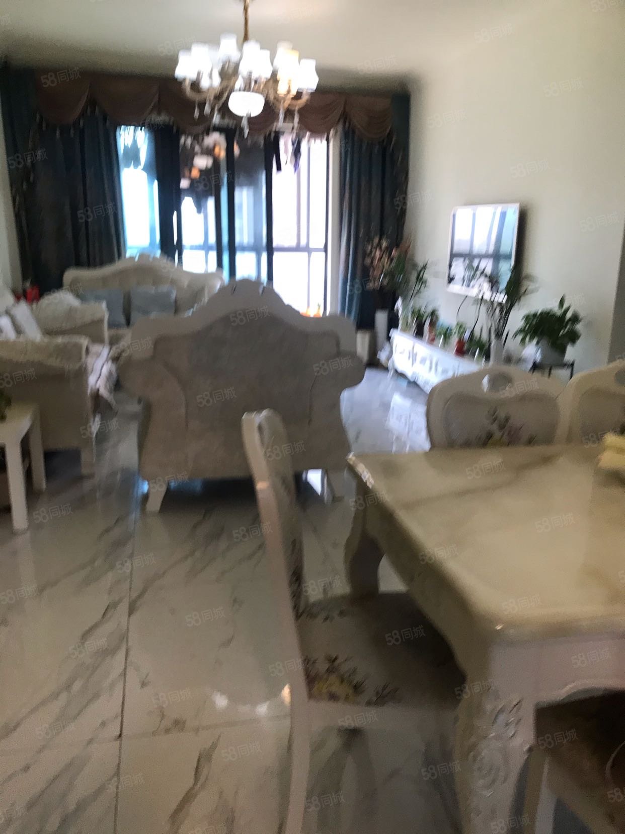 碧桂园天玺3室2厅2卫121.7㎡南北68.8万