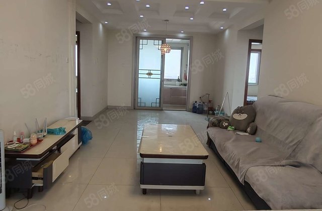 星美城市广场130平精装修四室两卫东边户 送车位储藏室免大税