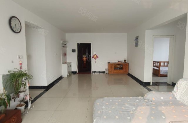 房东急售 紧邻人民公园 慧德中学 高端小区 大四室 送储藏室