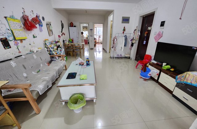 阿卡五期不临街~好楼层17楼~17楼~婚房过渡必备~5萬可安