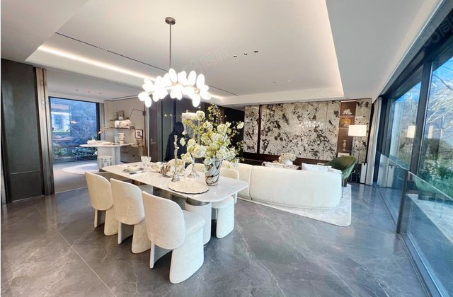 万科城臻园4室2厅110.42㎡143万二手房图片