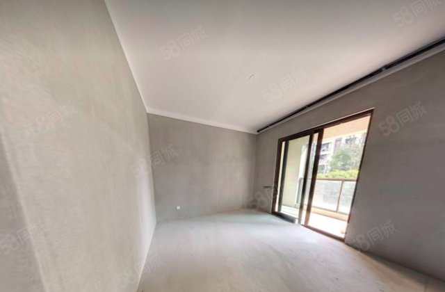 金地华章3室2厅123.42㎡305万二手房图片