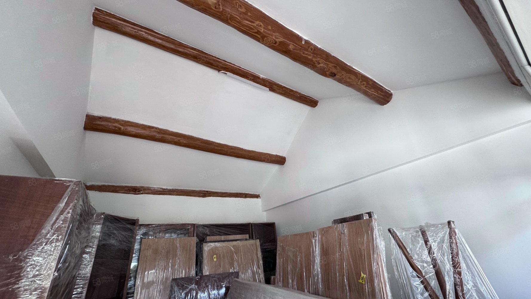 南玉帶胡同小區(qū)1室0廳0衛(wèi)15㎡南北300萬