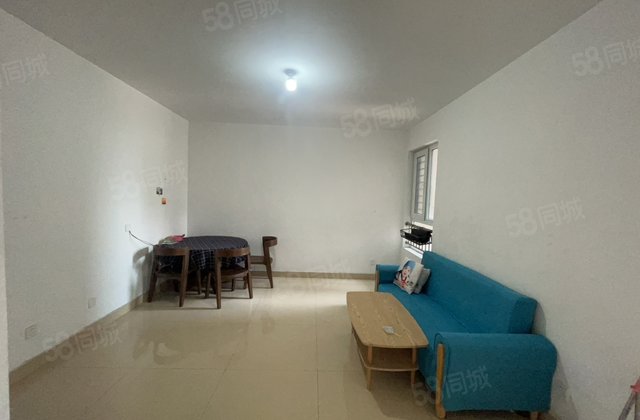 刚需两居 房龄新 低密宜居 出行方便 满五   商品住宅