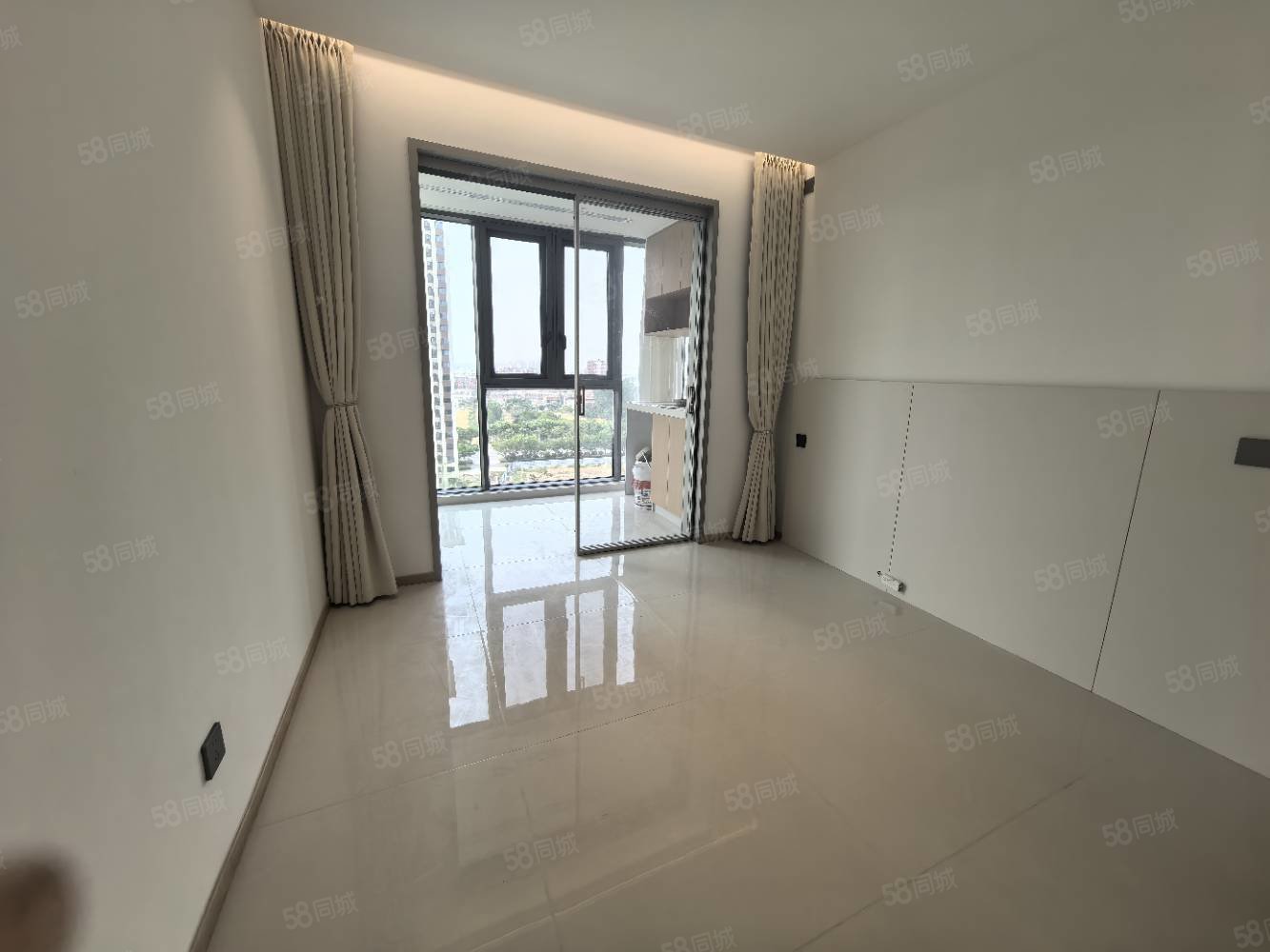 碧桂园凤熹台3室2厅2卫117㎡南北73万