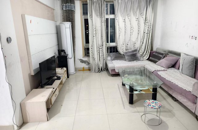 桐凤家园 购物方便 小三房 送阁楼送地下室送阁楼送阁楼