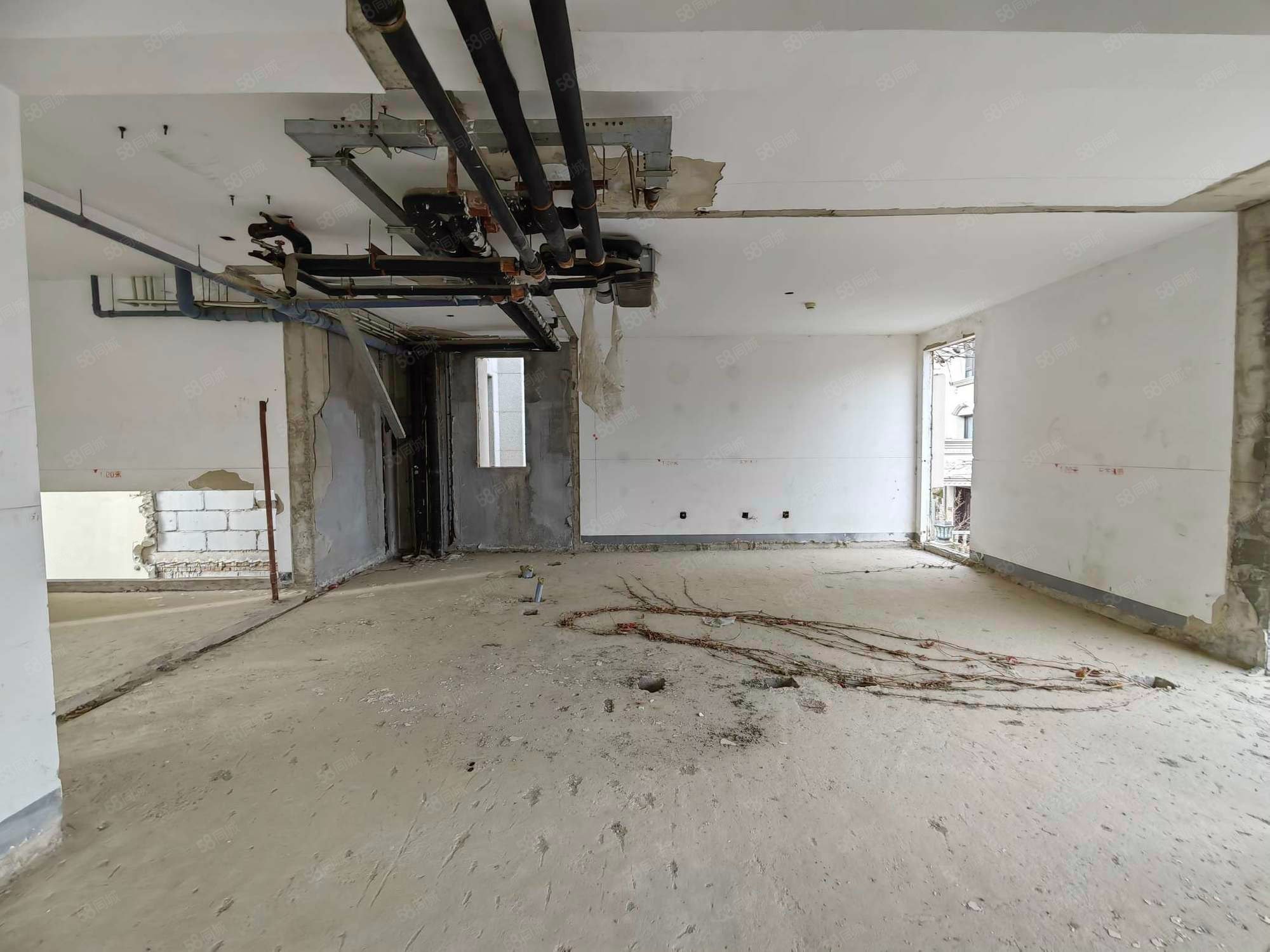 澳景園4室5廳3衛(wèi)500.57㎡南北2000萬