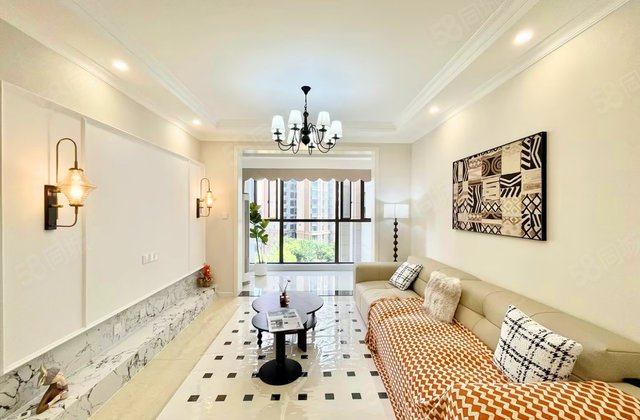 玲珑郡3室2厅92.32㎡150万二手房图片