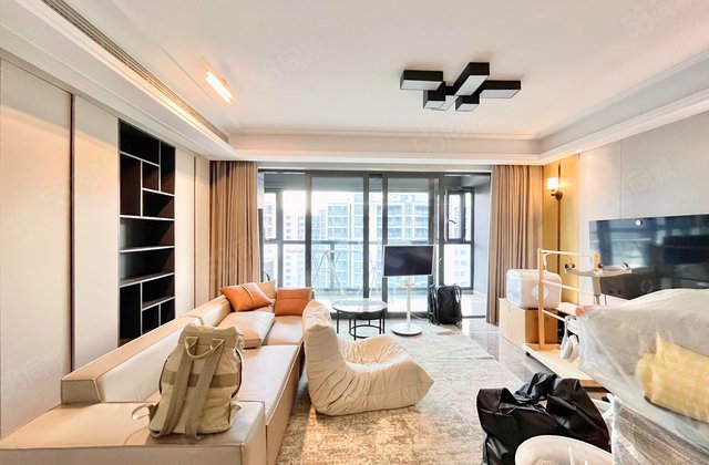 融创壹号院3室2厅127.97㎡350万二手房图片