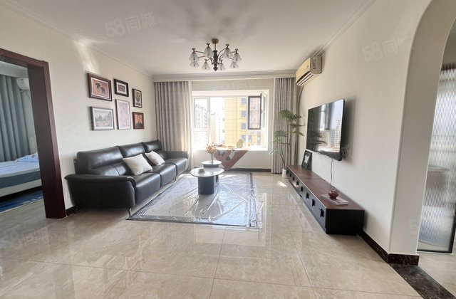 东文轩 全明户型九州国际 东边户 带车位储 九州印象九州花园