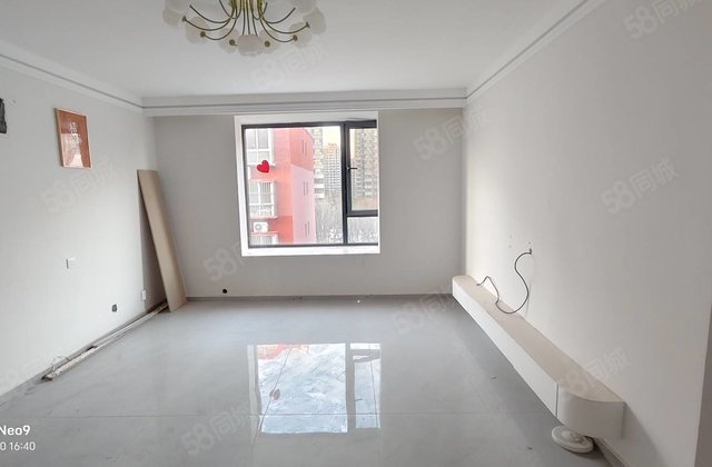 房东急售！精装婚房未住  带全屋定制 中间楼层 看房有钥匙