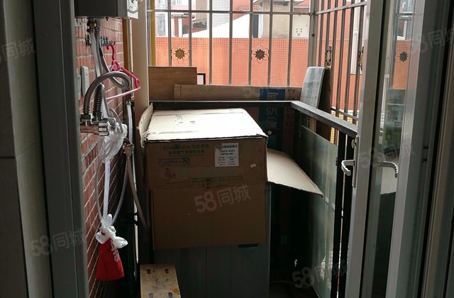 春秋名邸2室2厅59.61㎡48万二手房图片