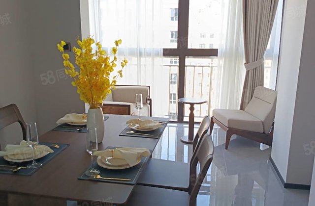 东方名佳3室2厅111㎡100万二手房图片