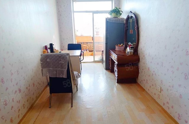 万鑫花园(北区)2室1厅61.55㎡32万二手房图片