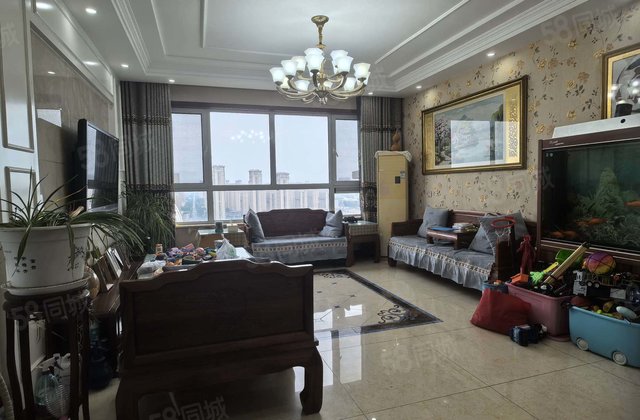 徒骇河全方位观景房 精装四室两厅两卫 带双车位 东边户