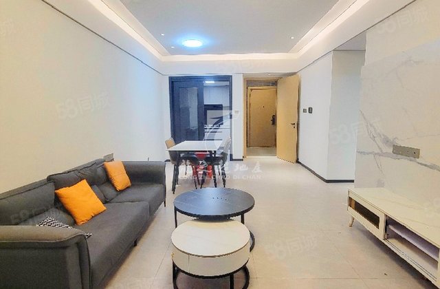 合景天銮3室2厅95.4㎡145万二手房图片