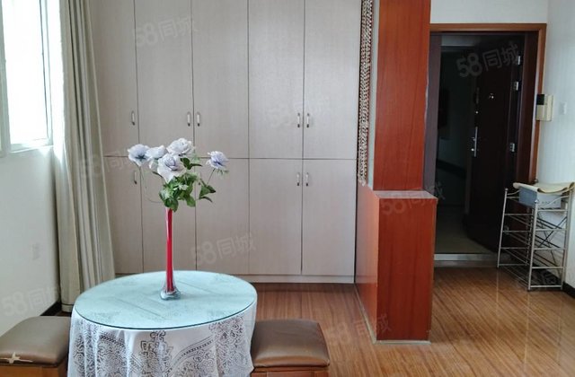 金溪水岸大厦4室2厅157㎡64.8万二手房图片