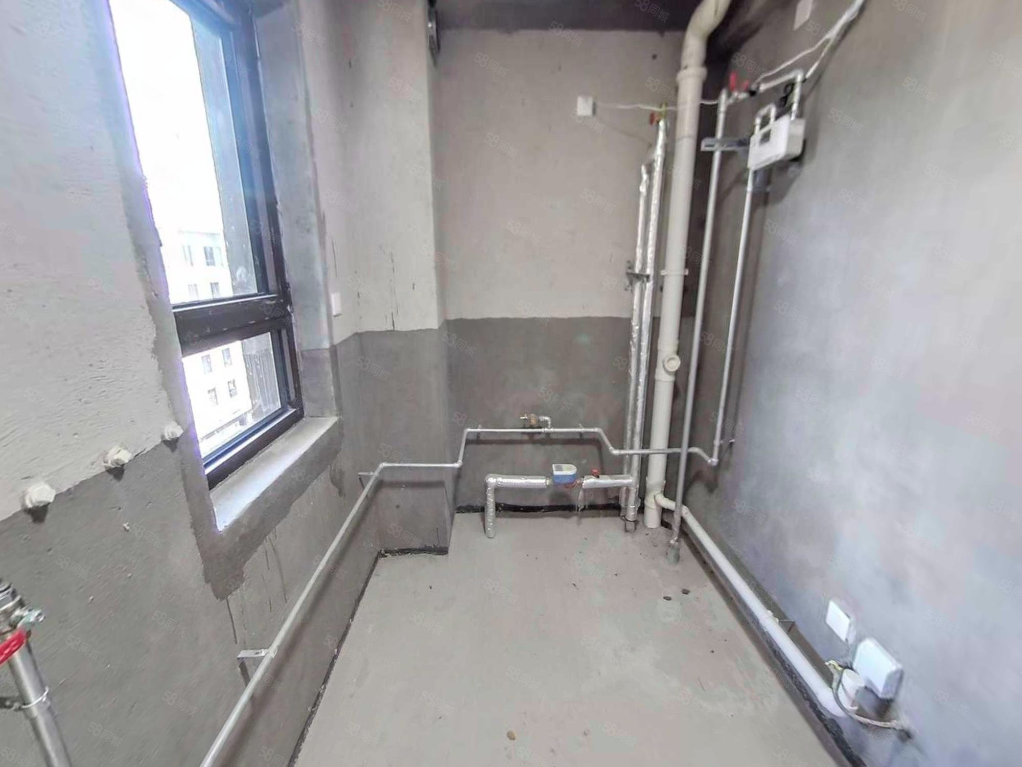 櫻花北街18號(hào)院3室2廳1衛(wèi)94.59㎡南北168萬(wàn)