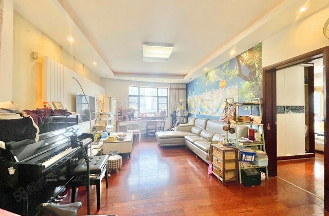 红谷滩区名门世家3室2厅136.95㎡150万二手房图片