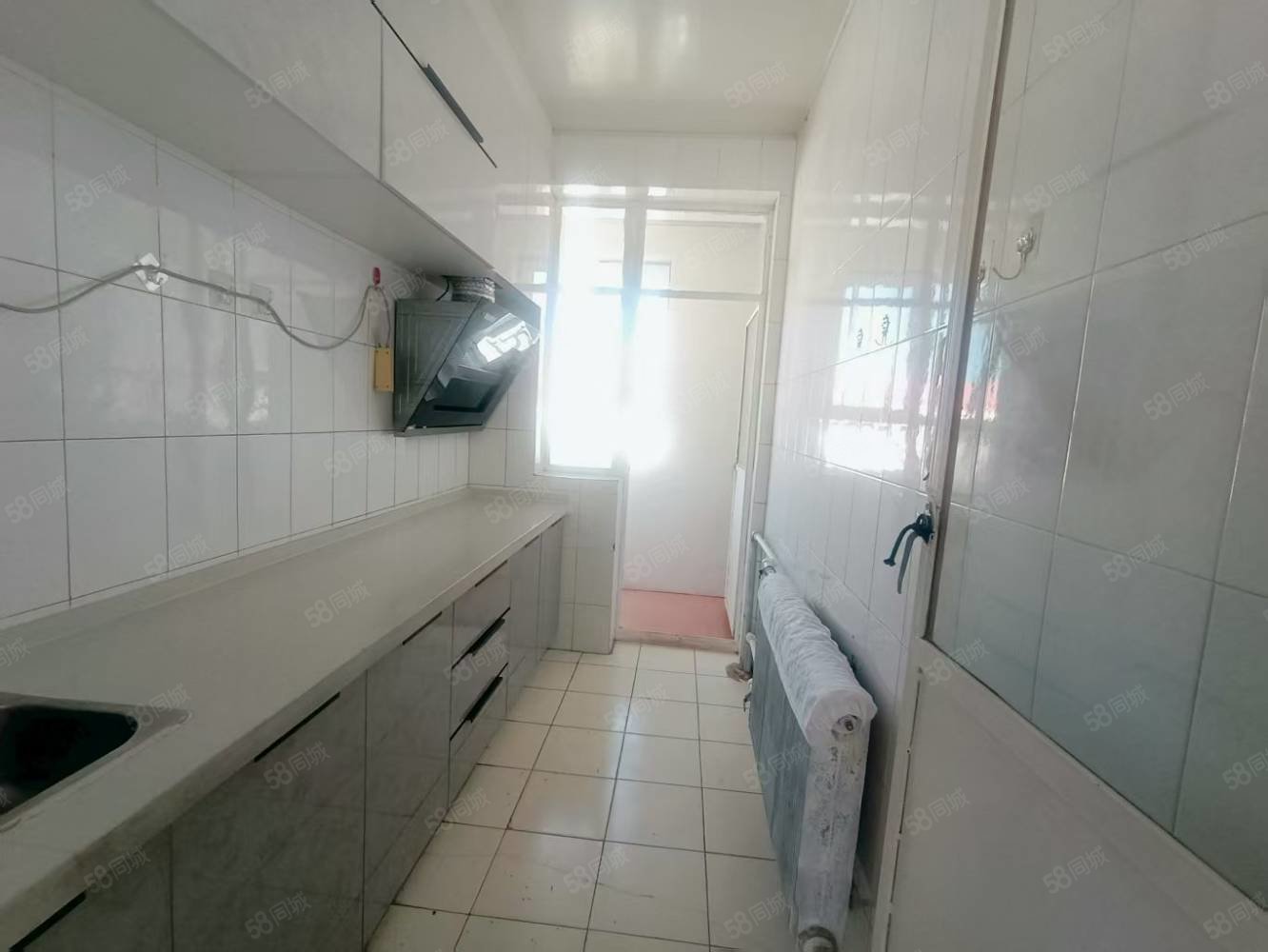 乌煤公司生活小区2室2厅1卫93㎡南北22万