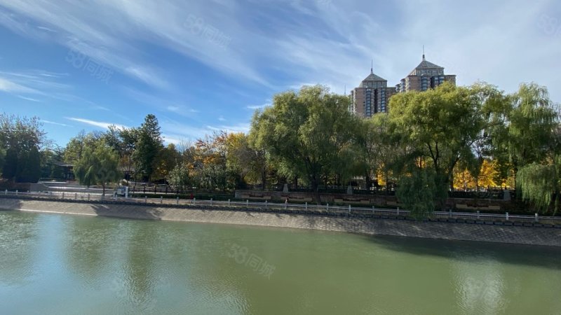 鵬潤家園3室1廳2衛(wèi)104.37㎡西南856萬