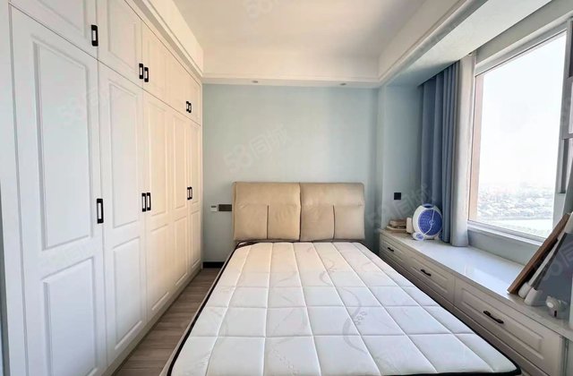 当代满庭春MOMA3室2厅121㎡59.5万二手房图片