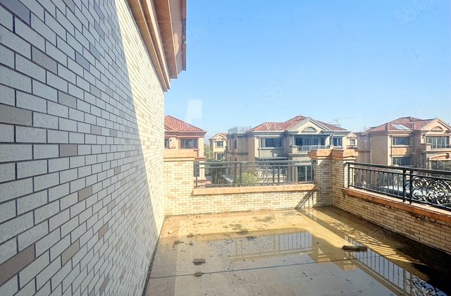 盈峰翠邸(别墅)6室2厅399.84㎡400万二手房图片