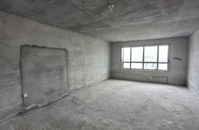唐人中心3室2厅168.8㎡65.8万二手房图片