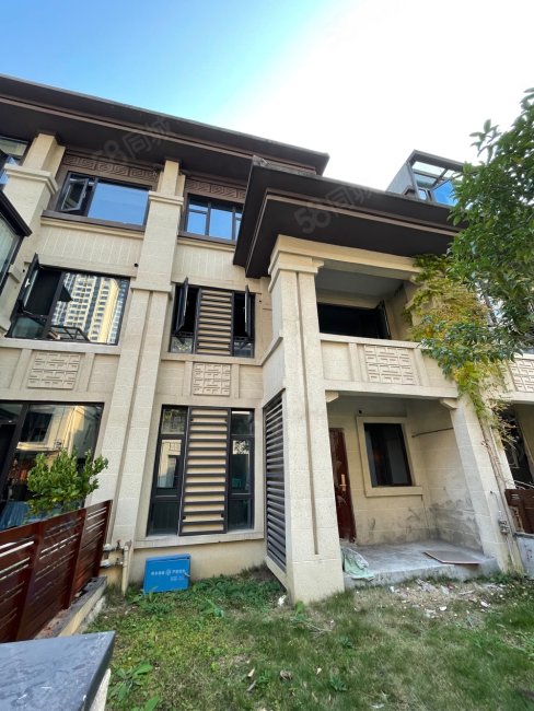 柳叶湖 碧桂园柳叶府联排中户 带地下室,美的碧桂园柳叶府(别墅)-常德