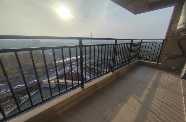 东边户大平层碧桂园翡丽湾四室三卫！双阳台！二中！赠车位免大税