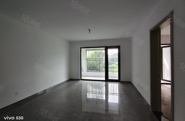 房东急哭了 二中对过儒辰辰悦 四叶草户型 前无遮挡