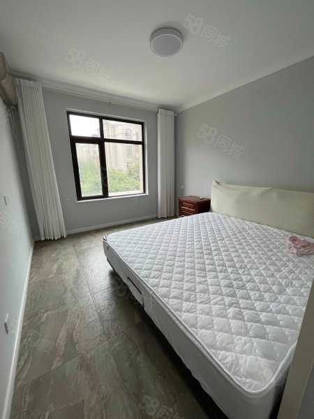 民安北郡(一期)4室2厅2卫121.95㎡南北259.9万