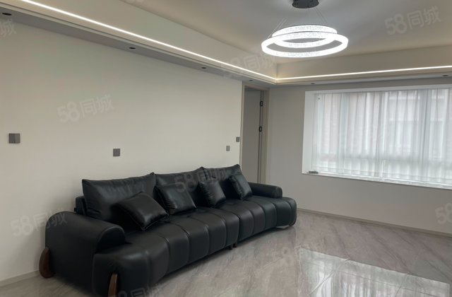 香榭湾(西区)3室2厅126.51㎡108万二手房图片