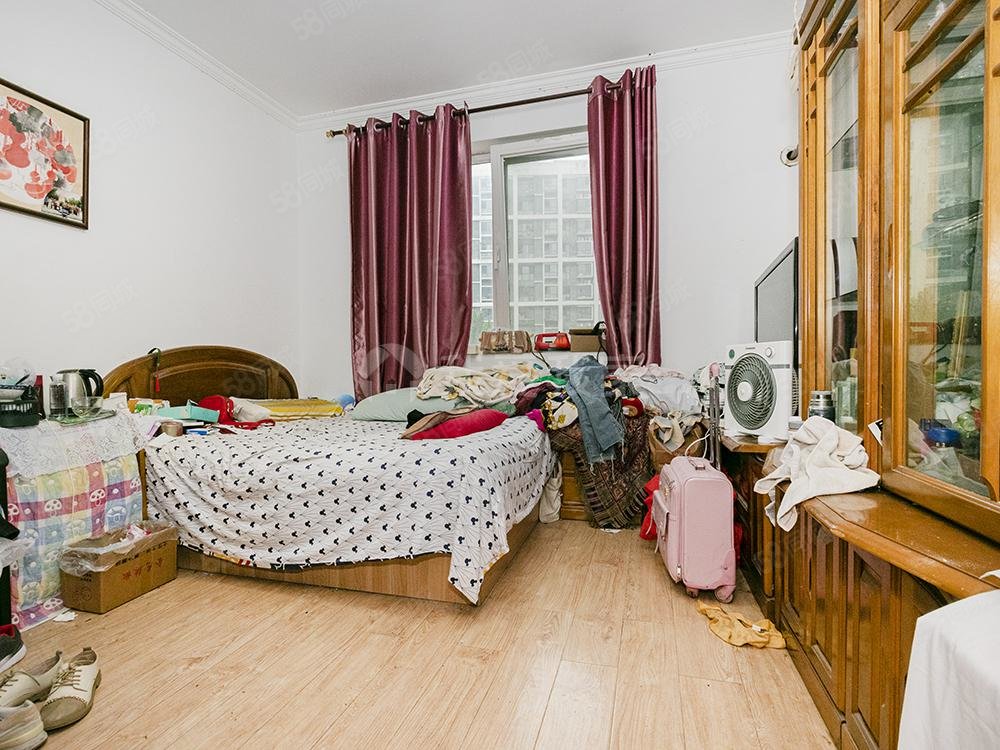 馬可匯4室1廳2衛(wèi)161.36㎡南北350萬