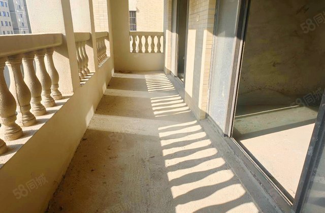 湘水郡3室2厅137.13㎡59.8万二手房图片