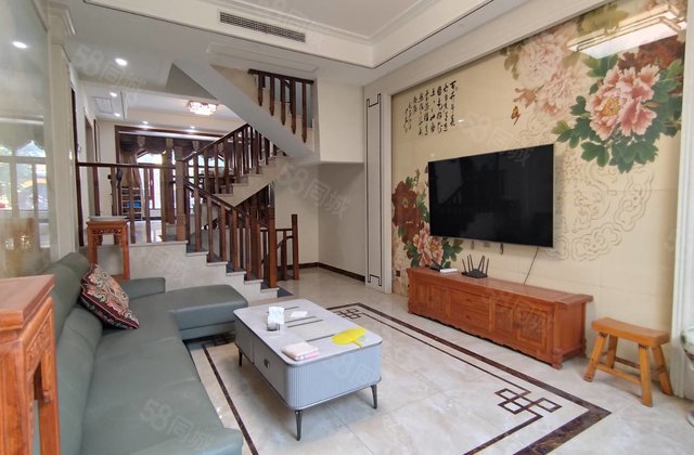 翡翠城(别墅) 豪华装修7室地上3层负一户型合理价格便宜