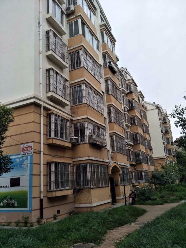 阳光丽景一楼128.5平简装双气地暖老证103万可议价