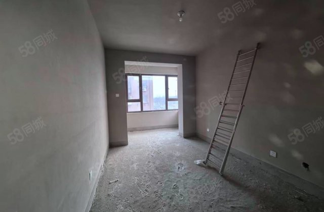 西城逸景公寓3室2厅119㎡61.8万二手房图片