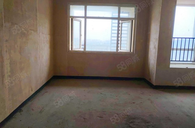 保利半山国际莱茵水岸3室2厅114㎡32万二手房图片