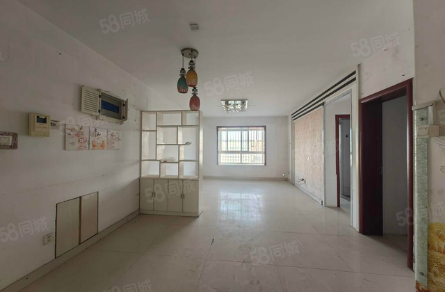 69 价格    翡翠城电梯房 送储藏室 一梯两户 随时看房