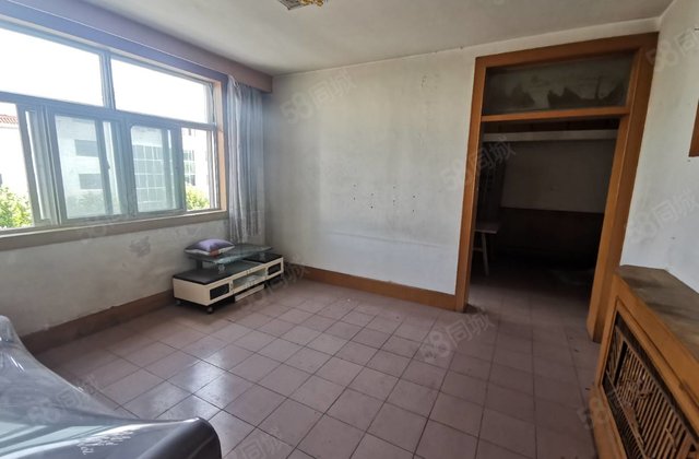 老文轩 二实验 龙山南区 四楼东边户105平 急卖99万