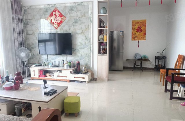 莲湖花园 小三房 医疗配套成熟 南北通透 楼龄新 精装修