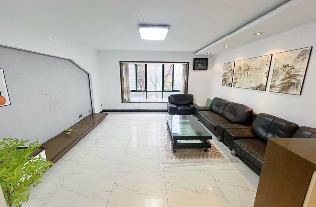 四季阳光花城3室2厅133.76㎡125万二手房图片