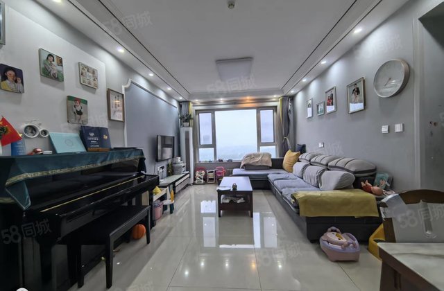 公园首府精装两室两厅，价格可谈看房方便