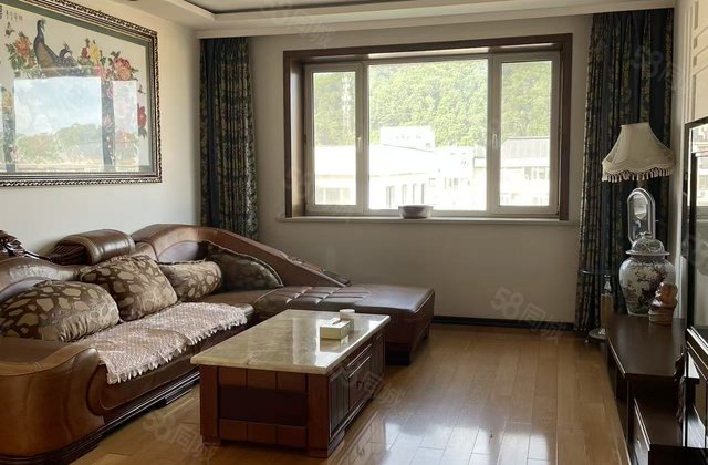 万代嘉园3室2厅120.8㎡32.8万二手房图片