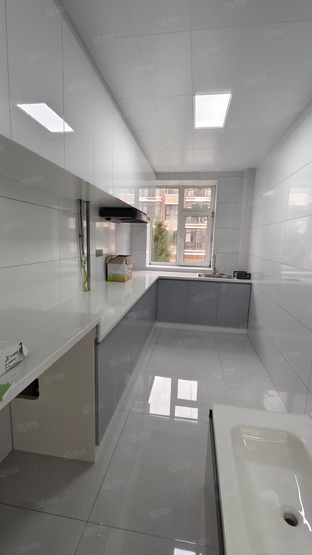 丽海城市花园2室1厅1卫64㎡南北21万