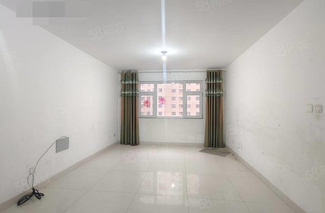 民生4号商品边户中间楼层，新一中，外国语，图书馆润景苑文馨园